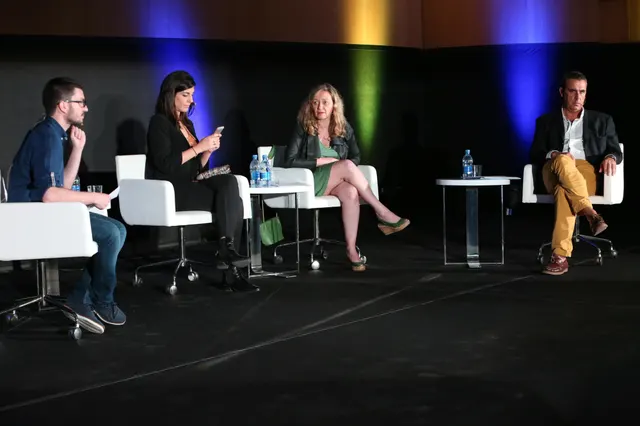 Iván Suárez, Raquel Ejerique, Victoria Rosell y Antonio F. de la Gándara en la mesa «Derechos y libertades».